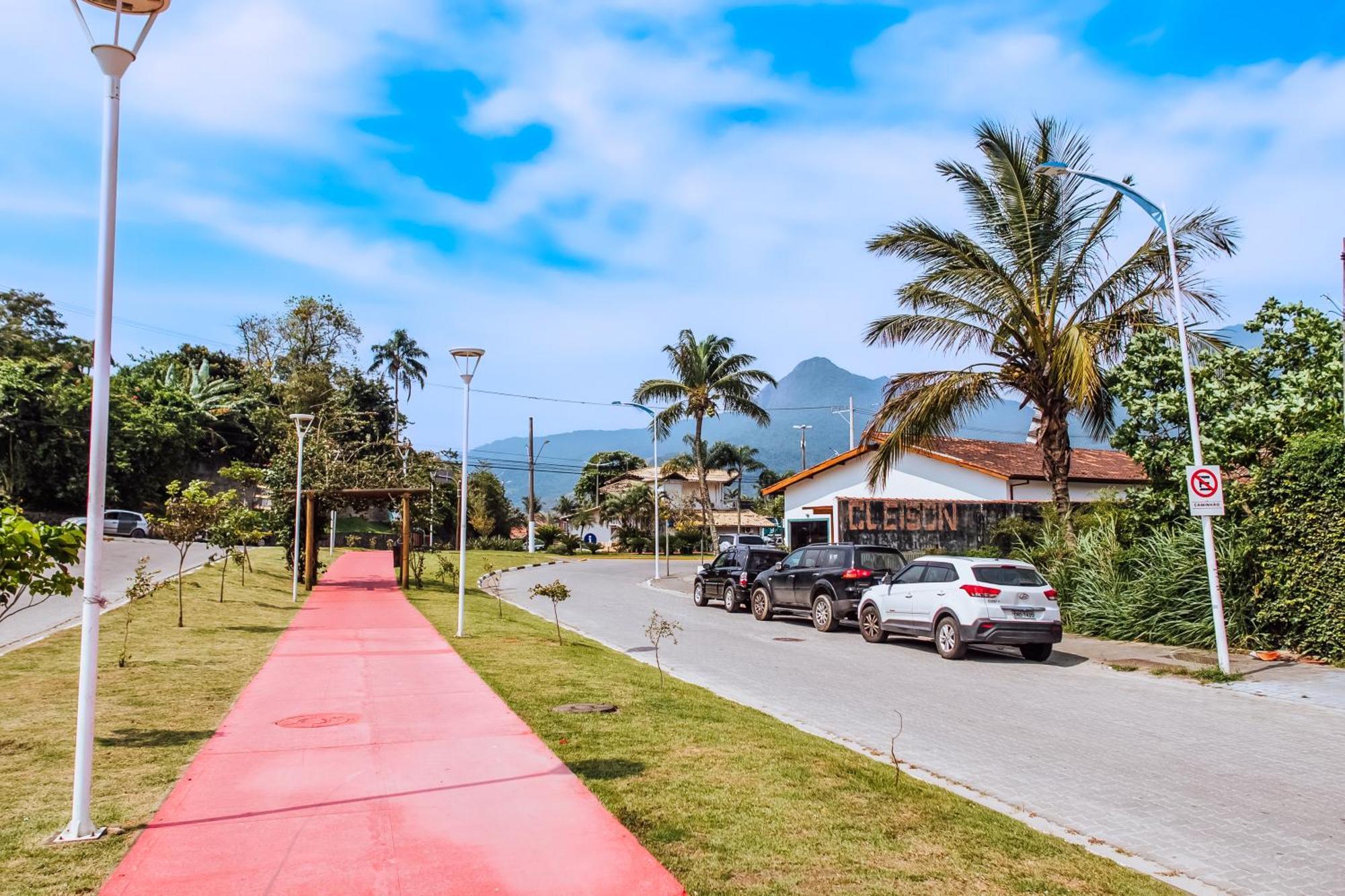 Velinn Pousada Casa De Pedra Ilhabela Exterior photo